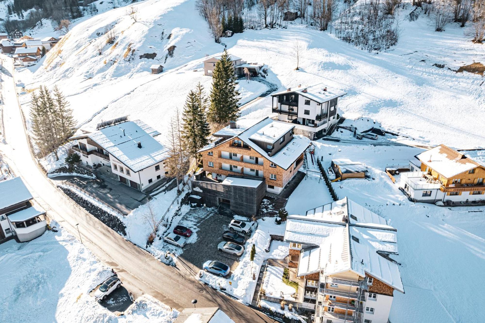 Alpen Suites Brandnertal Brand  Extérieur photo